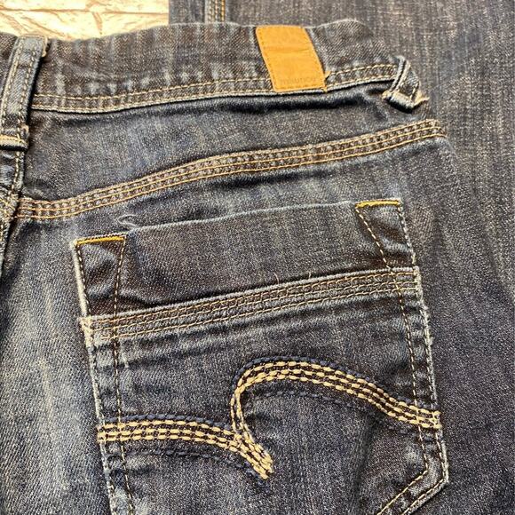 1/2 short Maurices boot cut jeans - Picture 8 of 8